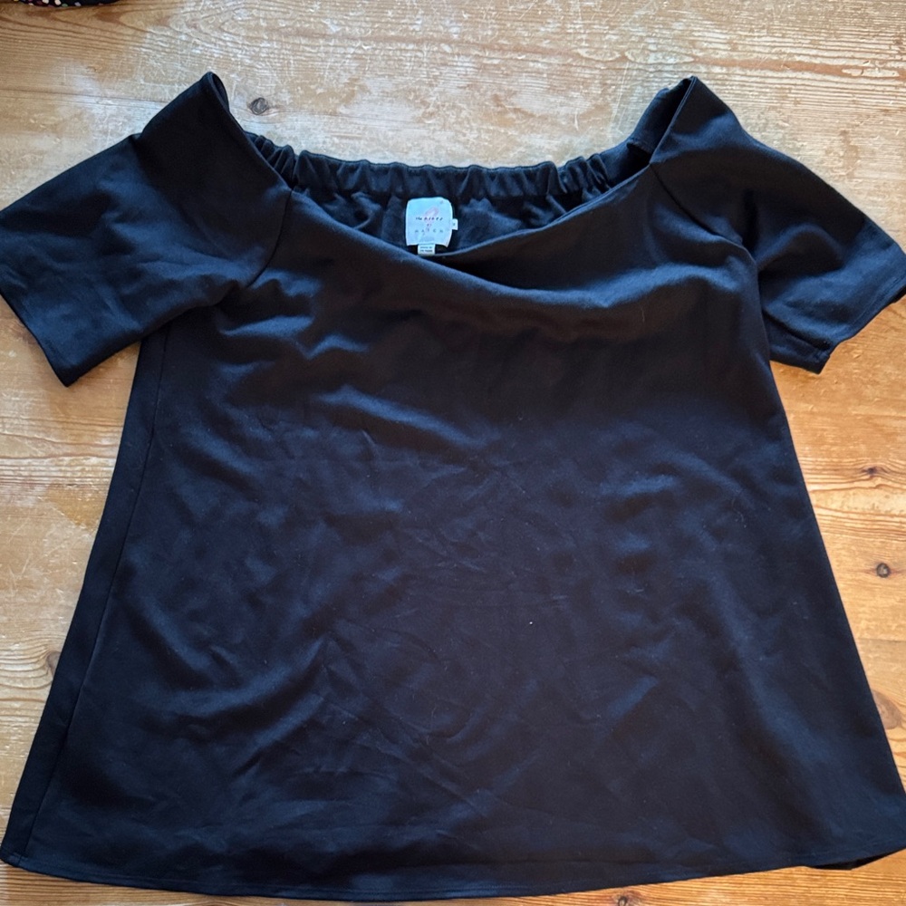 The Nines by Hatch off the shoulder maternity top